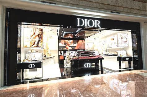 store dior di surabaya